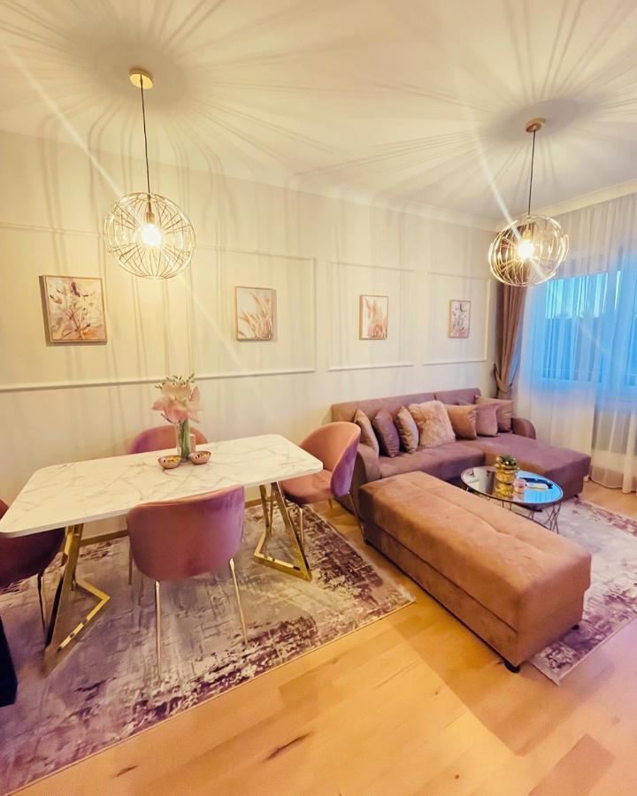 Stan Na Dan "Apartman Purple" Apartment Banja Luka Ngoại thất bức ảnh